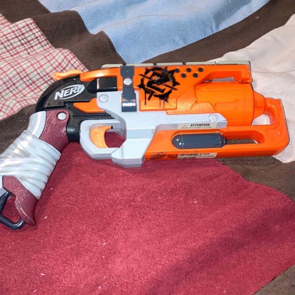 Nerf gun z strike